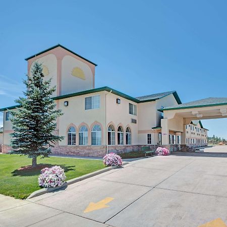 Days Inn By Wyndham Laramie Exteriér fotografie